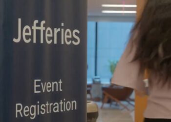 Jefferies holds charity trading day for Maui wildfires