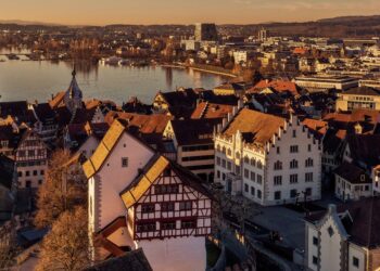 Promoting the Swiss bank of the future