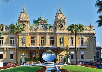 Meet you at Rendez-vous…