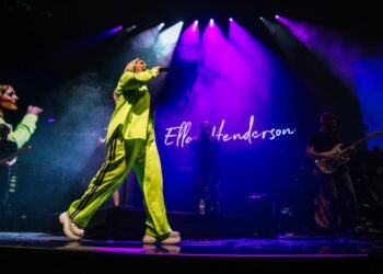 Aviva celebrates Ella Henderson concert at sponsored venue
