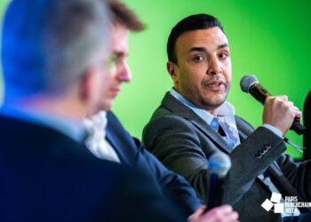 Blockchain companies urged to simplify communications to drive adoption