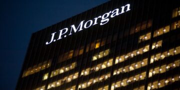 JP Morgan replaces Nutmeg brand