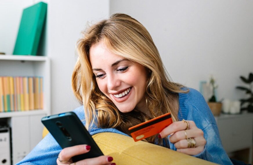 Moneta Money Bank cuts campaign times