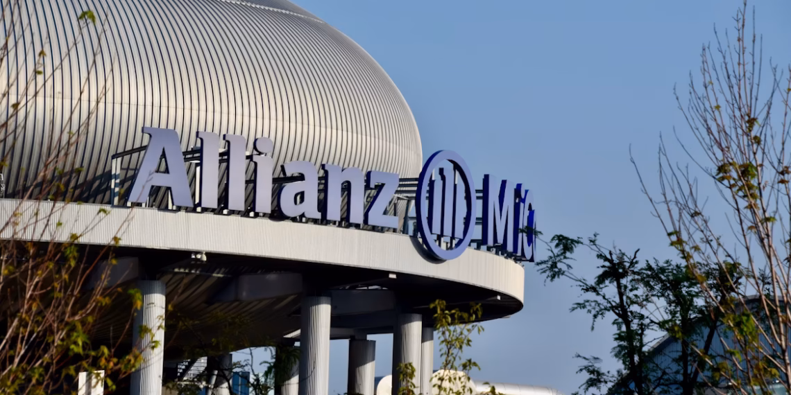 Allianz builds on care platform