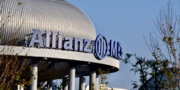 Allianz builds on care platform