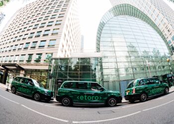eToro unveils AI-first future and brand refresh at London showcase