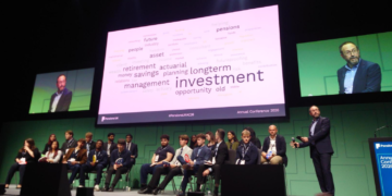 Pensions must earn their place in young people&rsquo;s lives, students tell industry